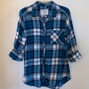 Abercrombie & Fitch Long Sleeve Flannel Season Teal Color Size L